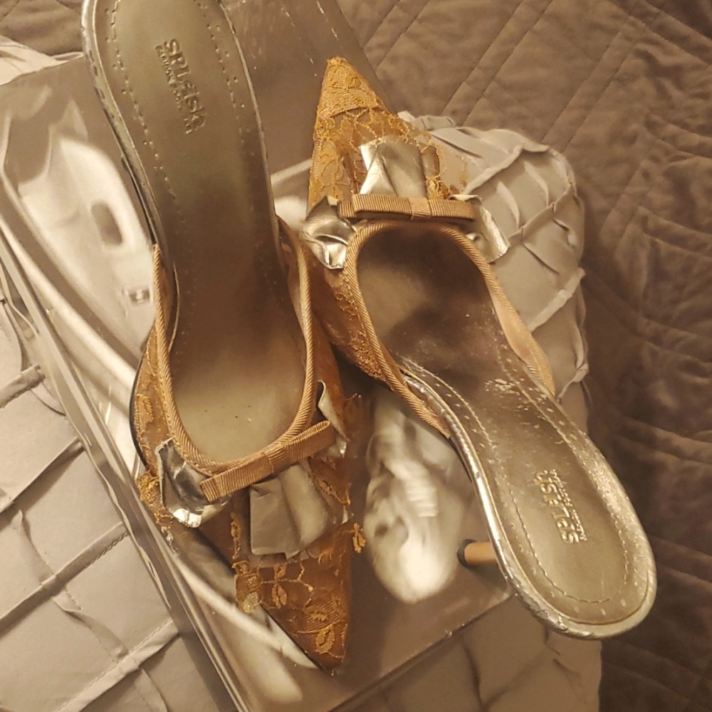 Dainty Lace Fashion footwear